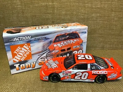 Acción 2001 NASCAR #20 Home Depot Tony Stewart 2001 Pontiac Gran Prix (CW Bank) Foto 1 de 4