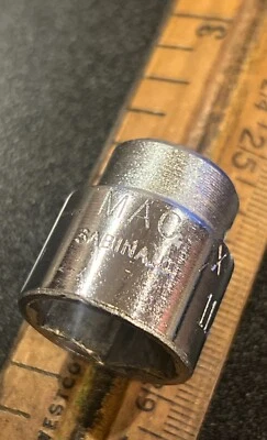 Mac Tools USA X226 11/16" SAE Shallow Socket 3/8" Drive 6 Point Sabina - Image 1 of 4