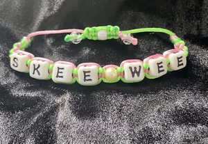 Pulsera Divine 9 Inspirada Sororidad AKA con Perla de Vidrio Elegante - SkeeWee-0077 - Imagen 1 de 7