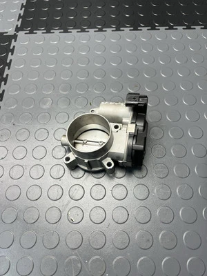 2015 2016 2017 JEEP CHEROKEE 2.4L THROTTLE BODY VALVE OEM - Image 1 of 4