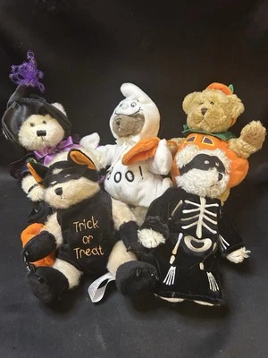 2004 Hugfun Halloween Teddy Bears Lot of 5 Various Costumes Plush 9” - Image 1 of 4