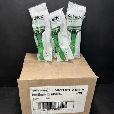 Schick Xtreme 3 Senstive одноразовые бритвы для мужчин одна бритва коробка из 12 - Изображение 1 из 3