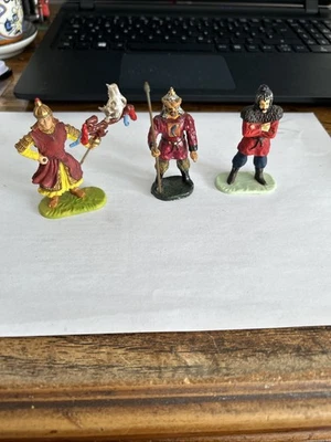 elastolin 7cm H Hunnen stehend guter Zustand sehr selten - Bild 1 von 4