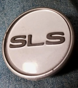 WHEEL CENTER CAP for CADILLAC SEVILLE SLS 1998 thru 2004 / USED / OEM / 9592725 - Picture 1 of 2