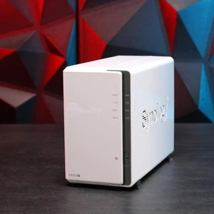 Synology Diskstation DS220j (2x 4 TB Seagate Ironwolf)  - Imagen 1 de 7