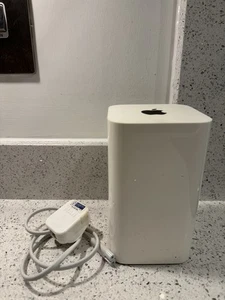 Apple AirPort Extreme Base Station WiFi Router A1521 6th Gen Working - Picture 1 of 9