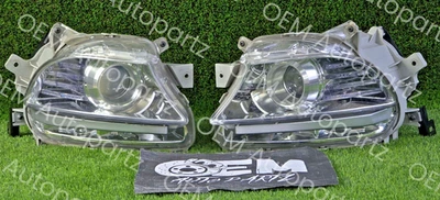 2007 - 2009 雷克萨斯 LS460 LED 雾灯对 HID L 和 R 带爆破器 Oem 二手 — 第 1/4 张图片