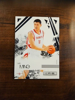 Yao MIng 2009-10 Panini Rookies & Stars Card #31 NBA Houston Rockets (E2) - Image 1 of 2