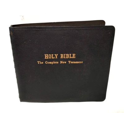 Holy Bible Complete New Testament KJV 1953 16 RPM 26 Records Audio Book Co. - Image 1 of 4