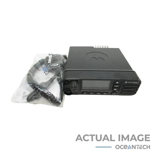 Motorola XPR 5550e UHF Cyfrowe radio mobilne AAM28TRN9WA1AN - Zdjęcie 1 z 6