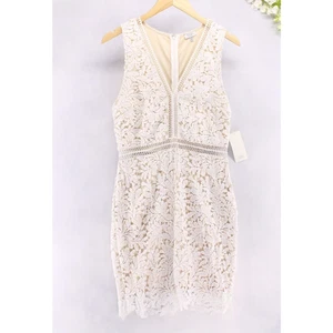 Tobi Women's White Lace Cutout Sleeveless Dress V-neck Above Knee Sz L NEW - Picture 1 of 7