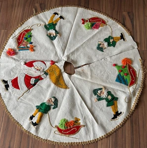 Vintage Paragon Christmas Tree Skirt Skating Santa Elves Sleigh Felt 34" - Picture 1 of 12