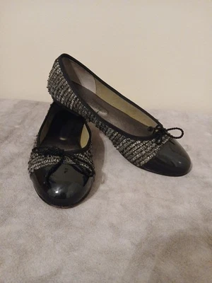 French Sole New York Grey And Gold Cap Toe Ballet Flats Sz 9B - Image 1 of 4