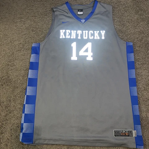 Mens Nike Elite Grey Tyler Herro UK #14 Basketball Jersey 2XL Cover