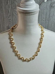 Vintage Faux Pearl Gold Plate Roped & Scalloped Collar Necklace - Picture 1 of 5