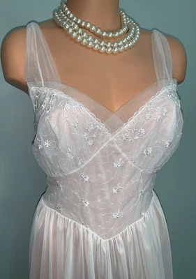 De Colección IMPRESIONANTE Camisón de Gasa y Nylon 36 Nupcial Transparente Bordado Foto 1 de 4