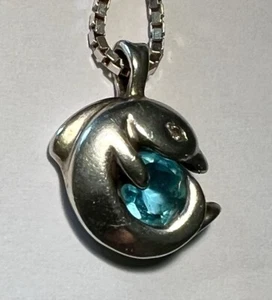 Whimsical Sterling Dolphin With Blue Topaz Pendant By Gorham. On 20" Box Chain - Picture 1 of 8