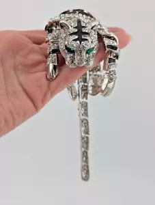 HUGE DRAPING WHITE TIGER SHOULDER BROOCH crystal enamel silvertone panther N4 - Picture 1 of 9