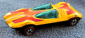 Vintage HOT WHEELS Yellow & Red SWINGIN' WING Car, RED LINE 1969 - Picture 1 of 9
