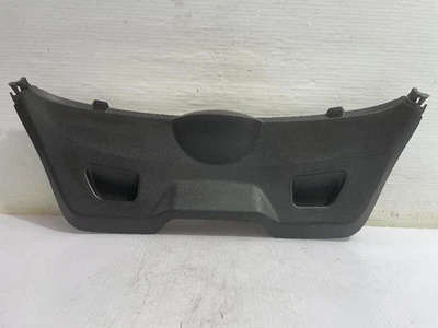 9650186977 143852 embellecedor puerta maletero peugeot 207 confort 2006 Foto 1 de 4