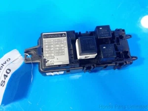 00-01 Volvo S40 OEM in-dash fuse box with fuses relays part # 30889703 - Picture 1 of 3