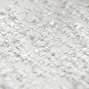 (EUR 8,50 / 100g) Dekoschnee / Kunstschnee 70g weiß Streudekoration Weihnachten - Bild 1 von 2