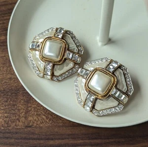 Vintage achteckige Statement goldfarbene Kunstperlen Strass KÜHN Clip Ohrringe - Bild 1 von 15