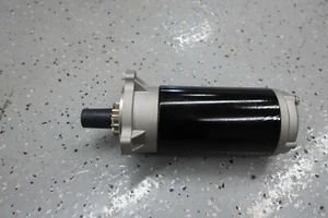 (2-2126-UT) New 12V 13-Tooth United Technologies Starter  - Picture 1 of 7