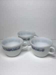 Set of 3 Vintage Pyrex Old Town Blue Onion White Milk Glass Coffee Tea Cups Mugs - Picture 1 of 12