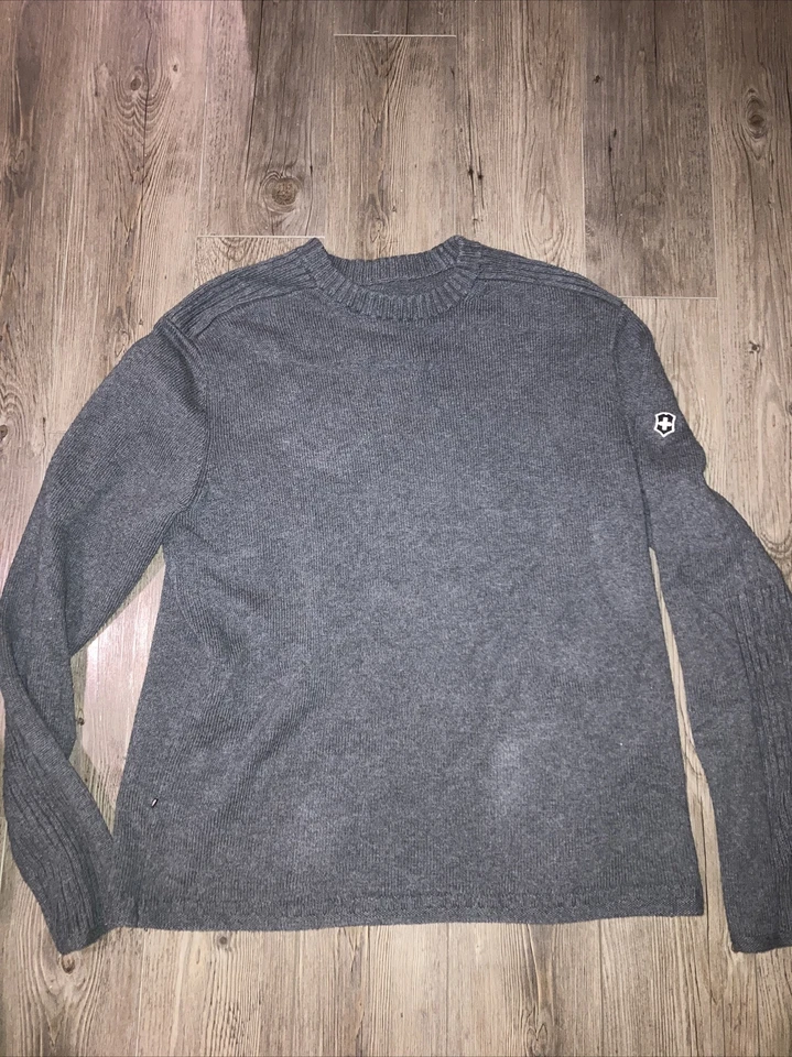 Suéter Victorinox Para Hombre Extra Grande XL Gris Acanalado Cruz Ejército Suizo Tejido De Colección Foto 1 de 4