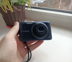 🔥Samsung ES95 Black 16.1MP digital compact camera🔥WORKing FULL SET BOX🔥 - Picture 1 of 7