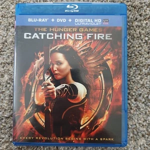 NEW/SEALED The Hunger Games: Catching Fire (DVD / Blu-ray Combo + Digital Copy) - Picture 1 of 3