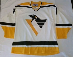 Vintage 1990s Pittsburgh Penguins CCM Size L White Blank NHL Hockey Jersey - Picture 1 of 15