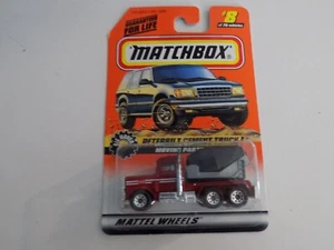 Camión de cemento Matchbox Big Movers Peterbilt #8 nuevo en tarjeta - Imagen 1 de 2