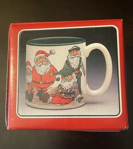 NEW 1994 Santa Reunion Christmas Coffee Mug Potpourri Designs In Original Box - Picture 1 of 12