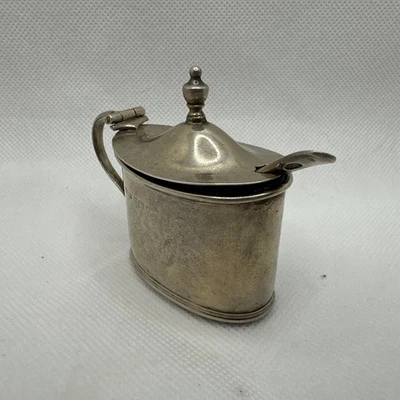 Pote de mostarda oval de prata esterlina completo com colher - 1918 Birmingham Reino Unido. - Imagem 1 de 4