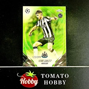 TOPPS CHROME UEFA 2023-24 LEWIS MILEY RC /399 GREEN WAVE REFRACTOR NEWCASTLE - Picture 1 of 2
