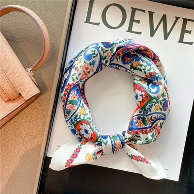 100% Mulberry Silk 20'' Small Square Scarf Neckerchief Headscarf Paisley Flower*