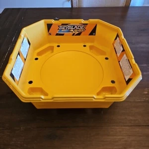 RARE Beyblades Burst Yellow Stadium Beystadium Battle Arena Hasbro - Picture 1 of 6