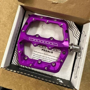 Wolf Tooth SMALL Waveform Pedal PURPLE Alloy Platform MTB BMX 9/16" OPEN PACKAGE - Picture 1 of 1