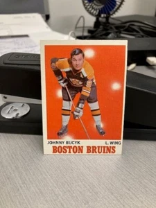 1970-71 Topps Johnny Bucyk EX++ - Picture 1 of 2