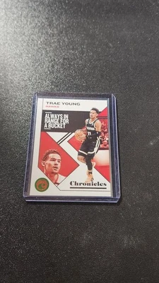 2019-20 Panini Chronicles Green Trae Young 12 - Image 1 of 2