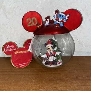 Seltene Disneyland Paris 20th Anniversary Weihnachtskugel Mickey Stitch mit Etikett - Bild 1 von 5