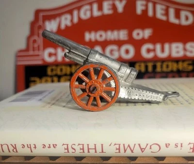 US CANNON 69 METAL LEAD DIMESTORE SOLDIER Foto 1 de 4