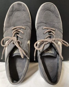 Nike Canvas Stefan Janoski Skateboarding & Co. 10.5 Grey & White 2013 - Picture 1 of 9