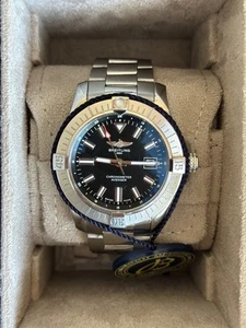 Breitling Avenger 43 Automatik schwarzes Zifferblatt Herrenuhr A17318101B1A1 - Bild 1 von 15
