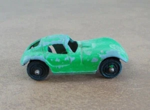 Vintage Die Cast "Green Race Car #18" Fabricante Desconocido 2" Largo - Imagen 1 de 6