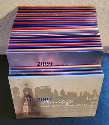 2007-2019 Complete United States Mint Uncirculated Both P & D Sets - Image 1 of 4