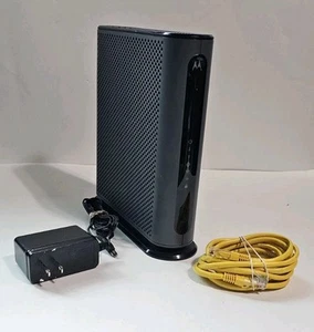 Motorola MG7540 16x4 DOCSIS 2.0 Cable Modem PLUS AC1600 Dual Band WiFi Router - Picture 1 of 8