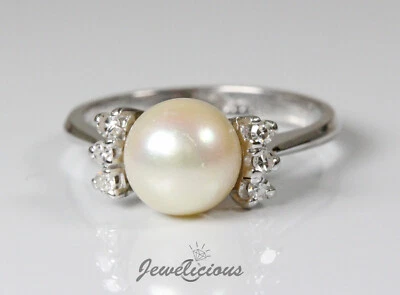Elegant Natural Round Pearl and Diamonds Cocktail Ring 14K White Gold - Image 1 of 4